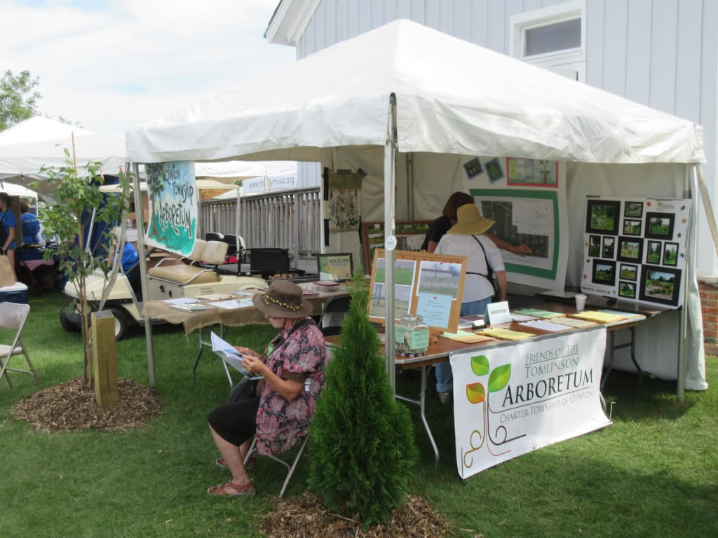 TOMLINSON ARBORETUM